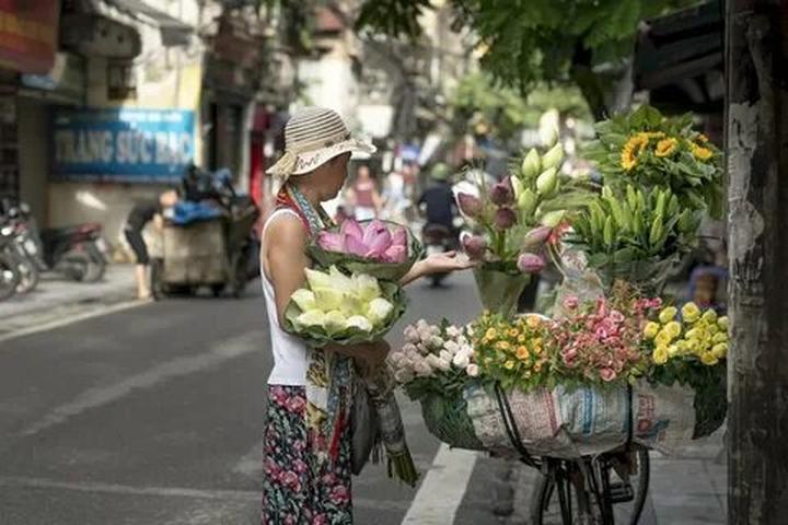 Chuyên gia Hotspot Matrix phân tích: Mua váy hoa mà không biết 4 và marketing video