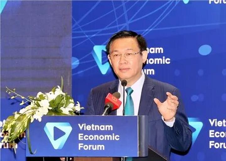 Xu hướng Triệu Lộ Tư cắt phăng mái tóc: Hotspot Matrix tiết lộ bí quyết video viral